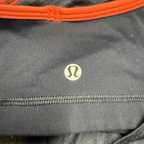 Lululemon No Limits Racerback Tank Top Women's 6 Blue Built In Bra Yoga *No Pads - Picture 2 of 6